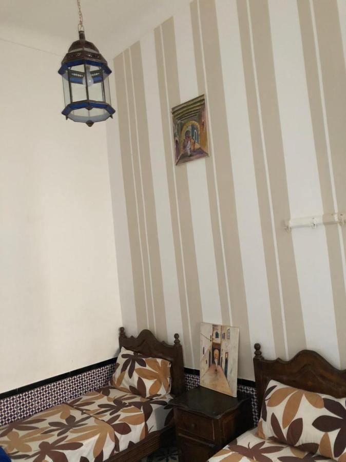 Hotel Majestic Szavíra Kültér fotó