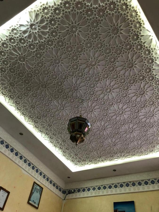 Hotel Majestic Szavíra Kültér fotó
