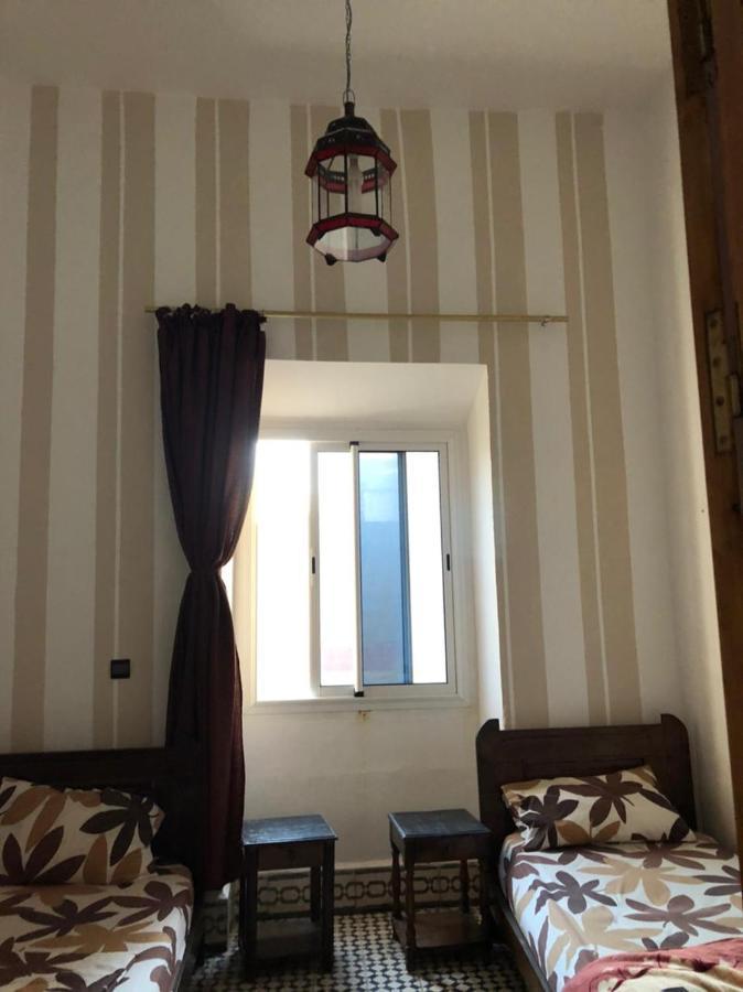 Hotel Majestic Szavíra Kültér fotó