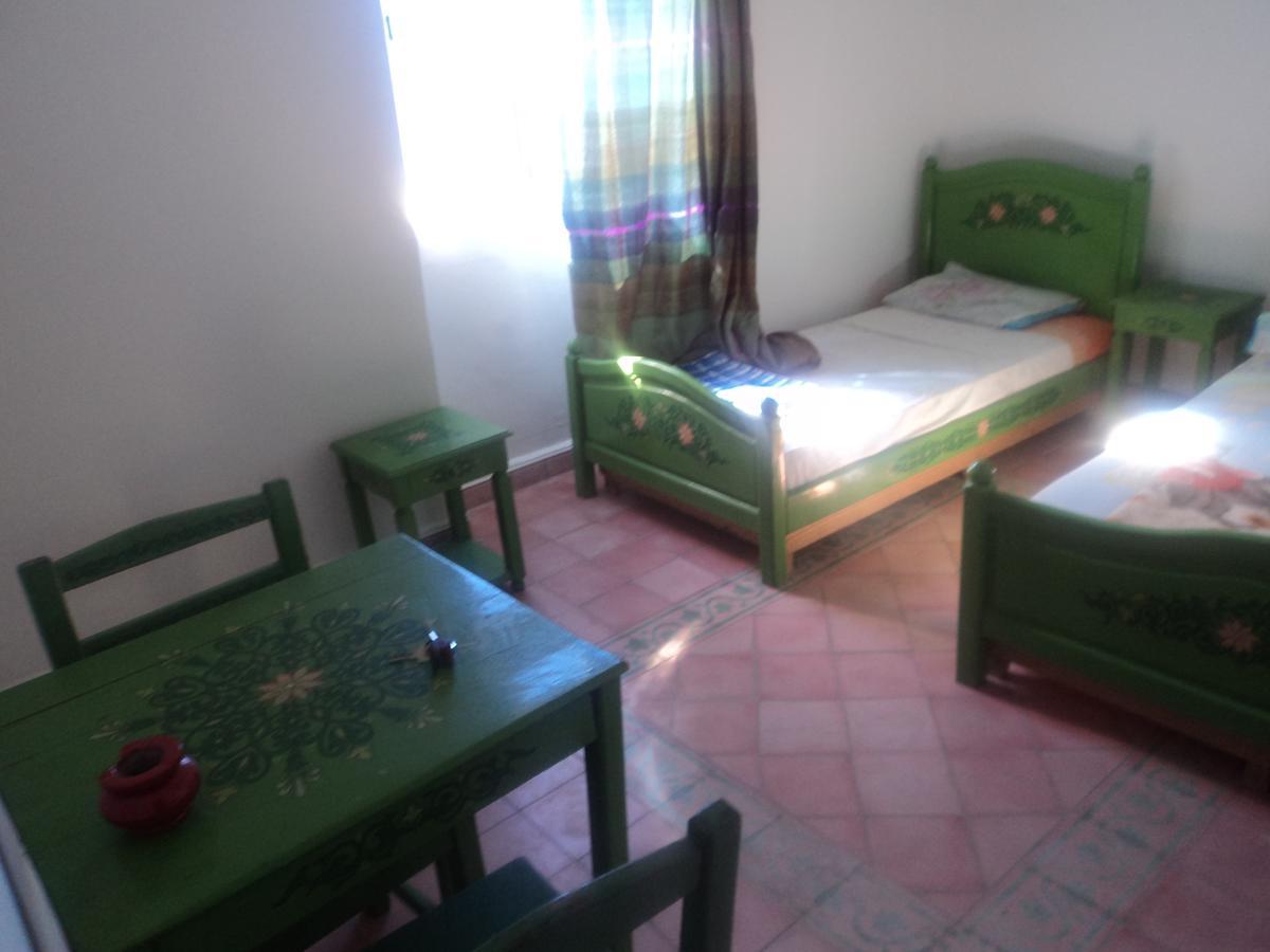 Hotel Majestic Szavíra Kültér fotó